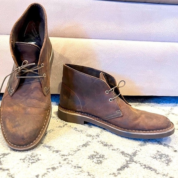 Clarks Other - Clarks Bushacre 2 Desert Boots Chukkah Brown Leather Boots Size 8